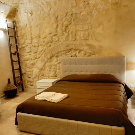 Apartamento Dimora Salentina Via Scarambone Lecce Exterior foto