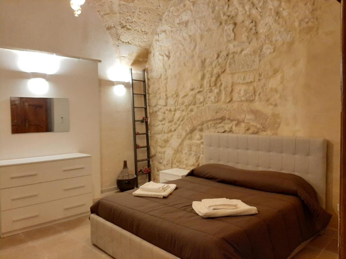 Apartamento Dimora Salentina Via Scarambone Lecce Exterior foto